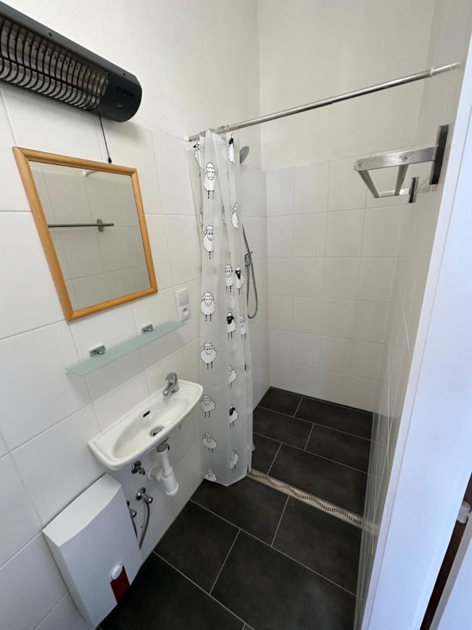 Central Plaza Mini Apartment 1 Bruck an der Leitha Exterior photo